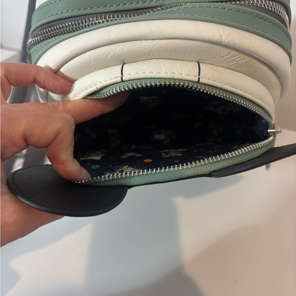 Loungefly Disney Mickey Mouse Spaceman Glow In The Dark Mini Backpack Astronaut - Picture 9 of 13